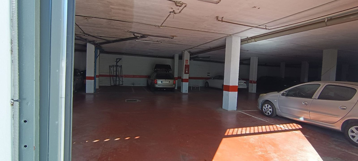 Appartement te koop in Fuengirola | 4 slaapkamers H5381848