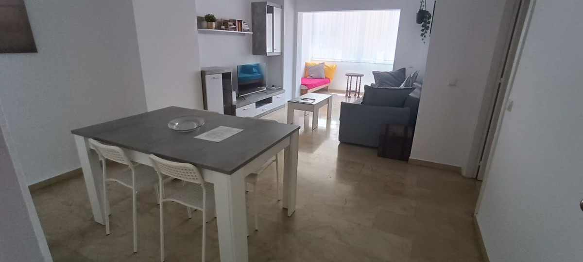 Appartement te koop in Fuengirola | 4 slaapkamers H5381848