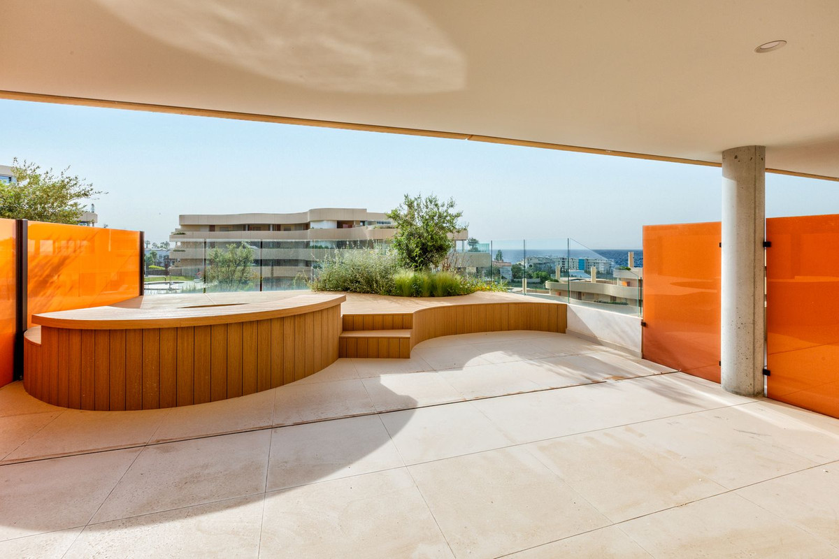 Appartement te koop in Fuengirola | 2 slaapkamers H5382079