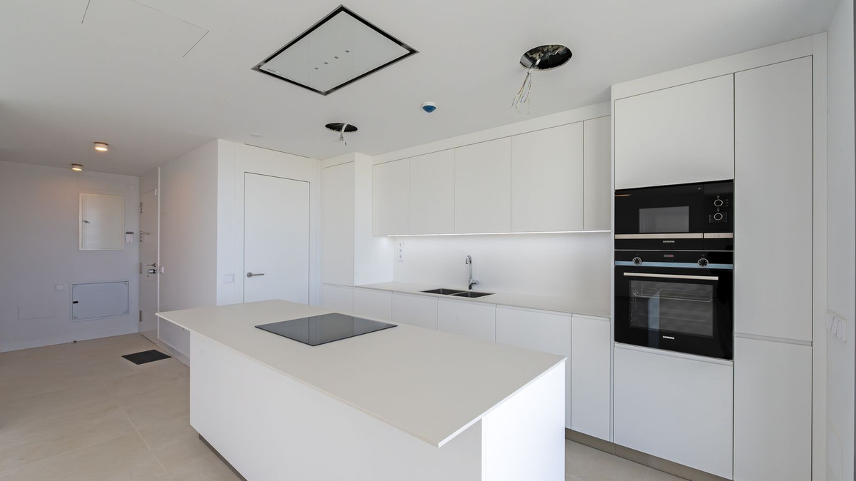 Appartement te koop in Fuengirola | 2 slaapkamers H5382580