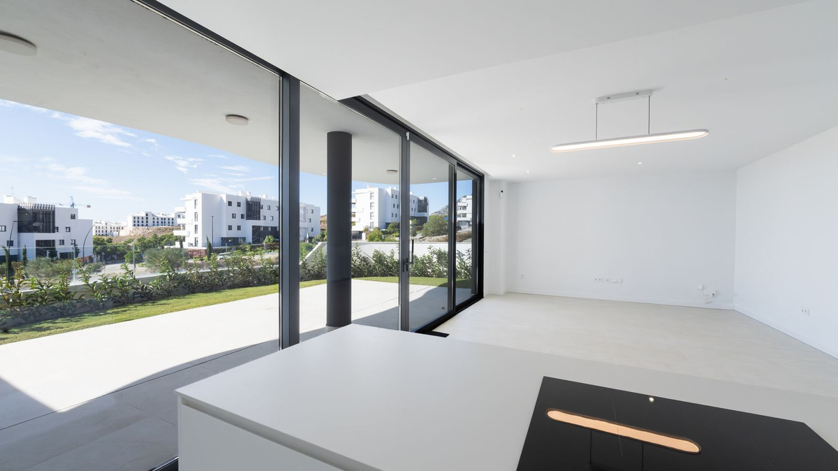 Appartement te koop in Fuengirola | 2 slaapkamers H5382580