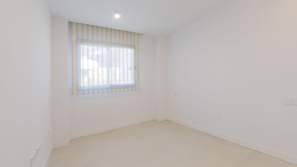 Appartement te koop in Fuengirola | 2 slaapkamers H5382580