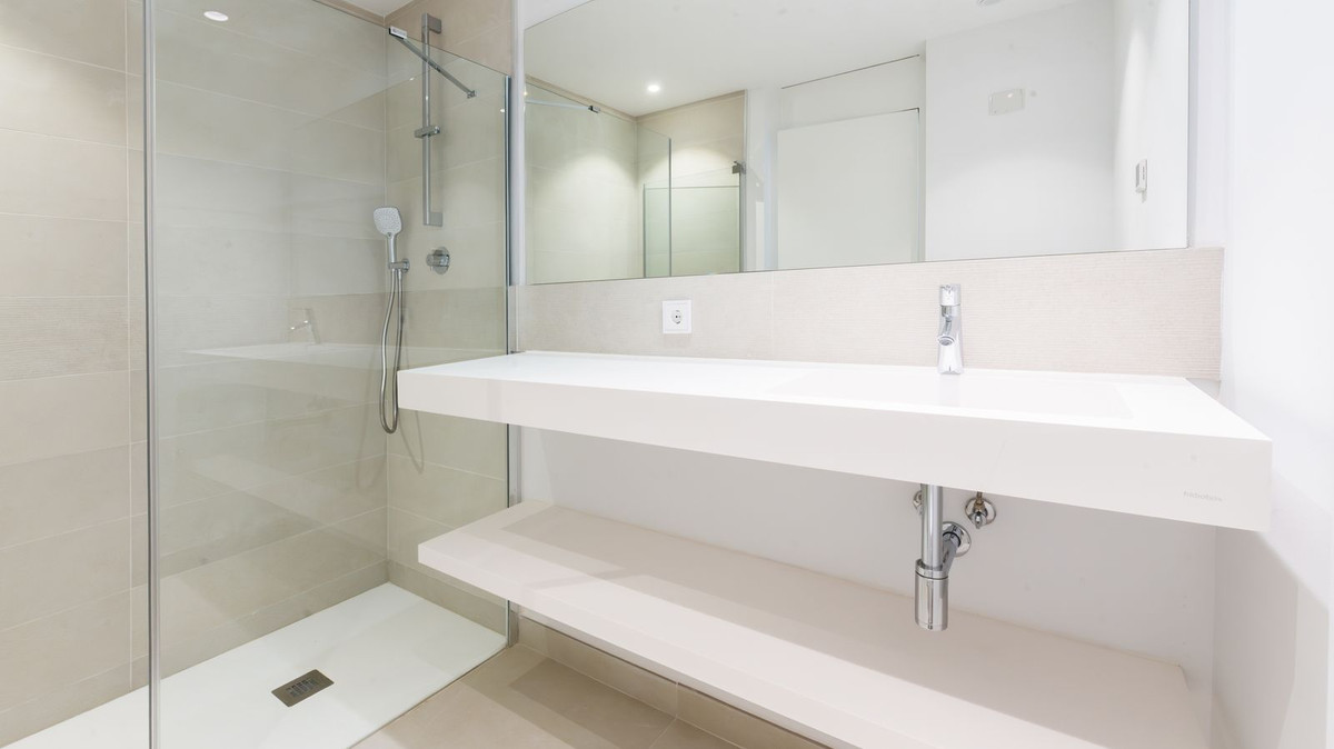 Appartement te koop in Fuengirola | 2 slaapkamers H5382580