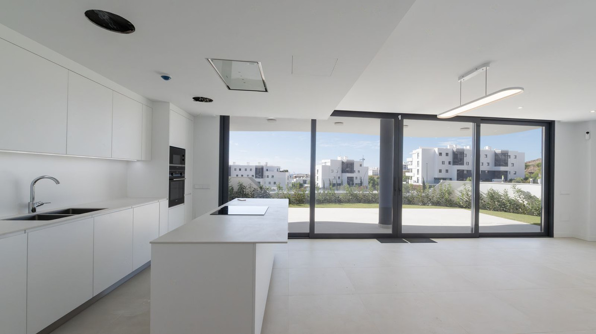 Appartement te koop in Fuengirola | 2 slaapkamers H5382580