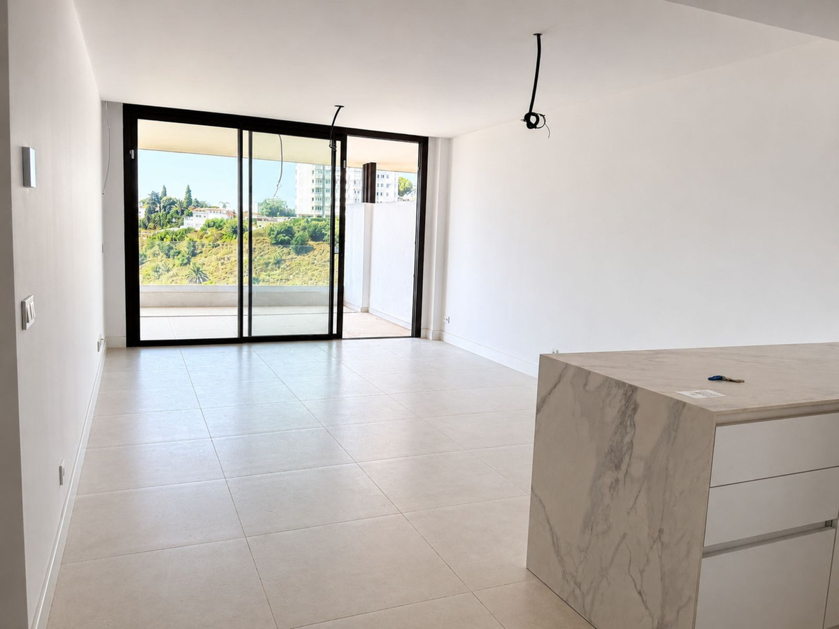 Appartement te koop in Fuengirola | 2 slaapkamers H5382886
