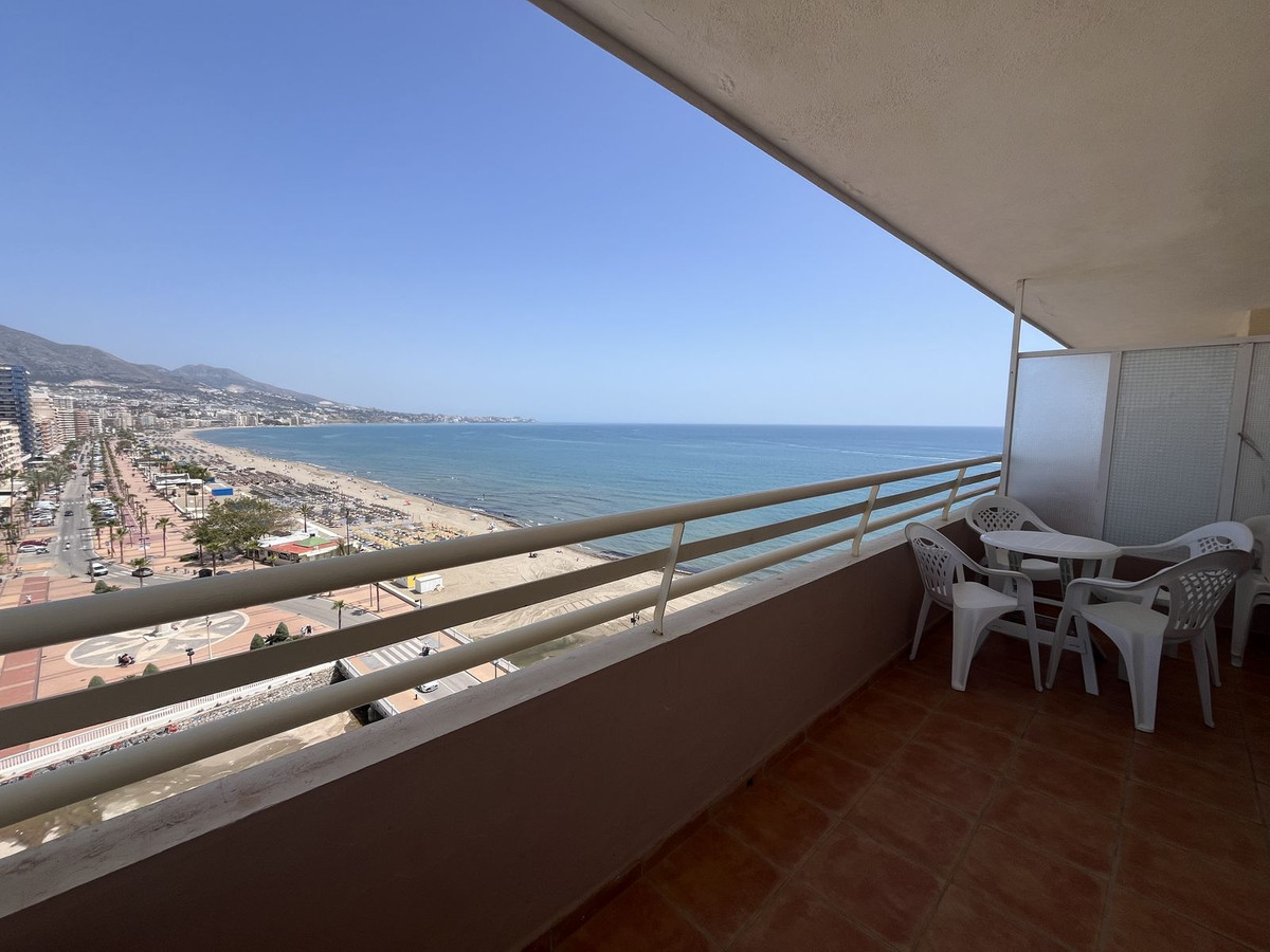 Appartement te koop in Fuengirola | 2 slaapkamers H5383645