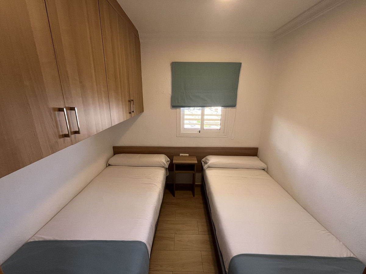 Appartement te koop in Fuengirola | 2 slaapkamers H5383645