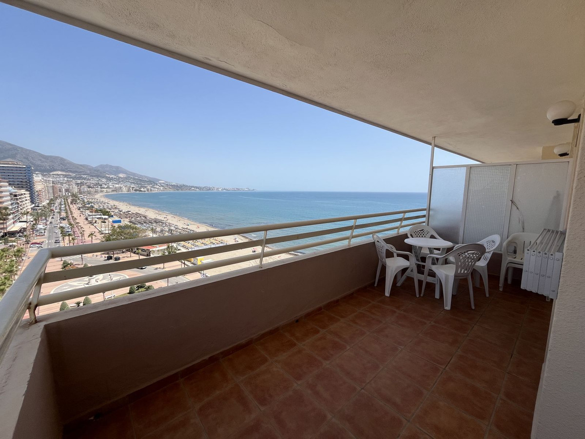 Appartement te koop in Fuengirola | 2 slaapkamers H5383645