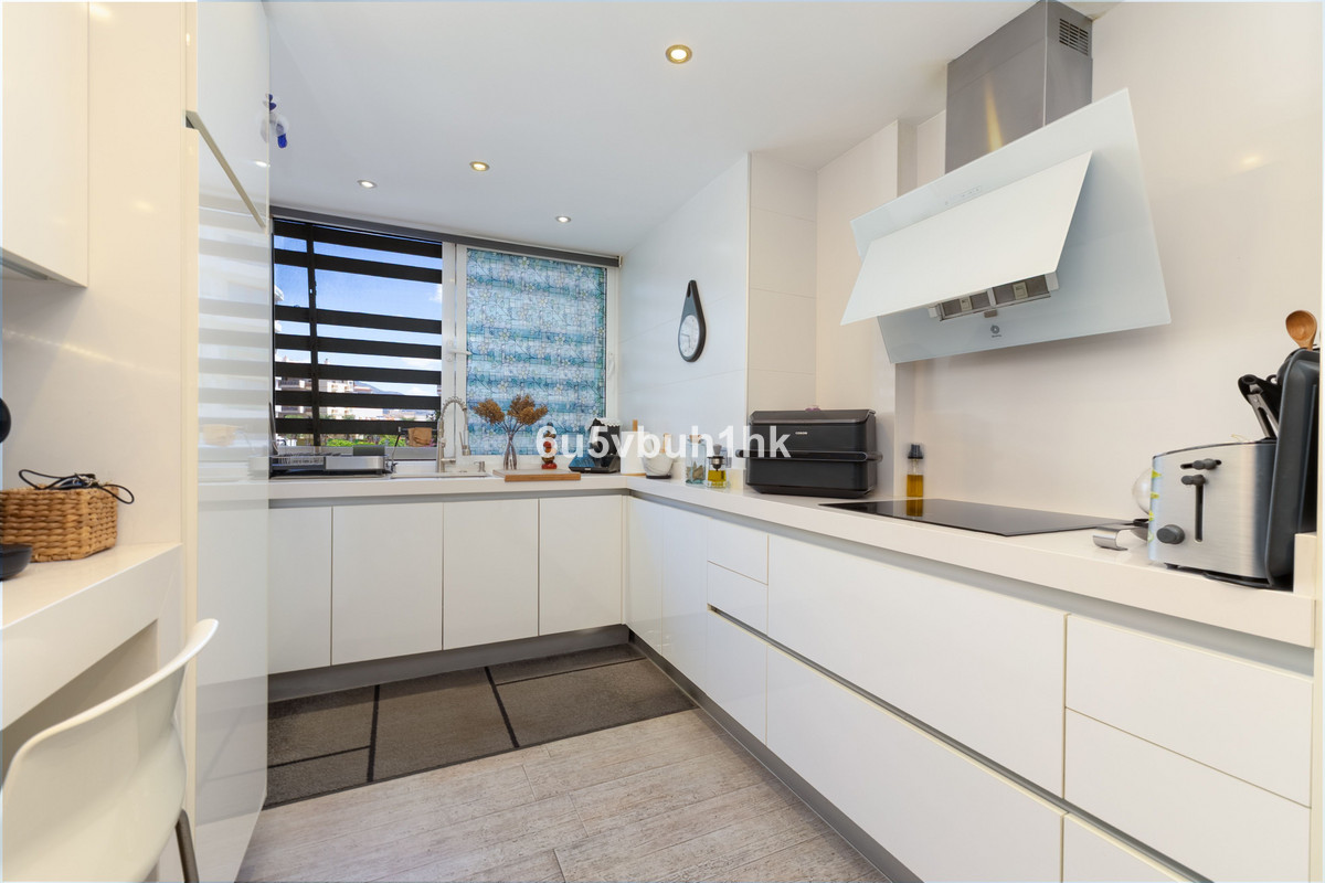 Appartement te koop in Fuengirola | 3 slaapkamers H5384161