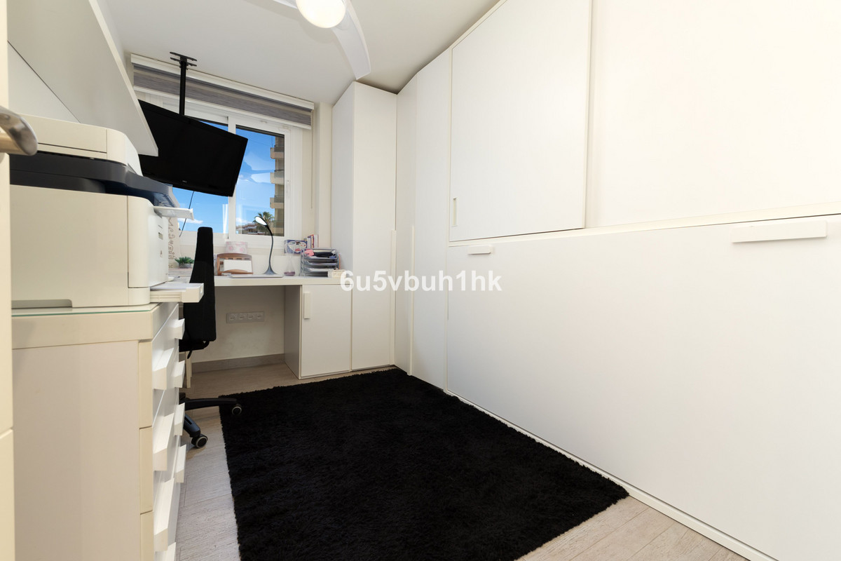 Appartement te koop in Fuengirola | 3 slaapkamers H5384161