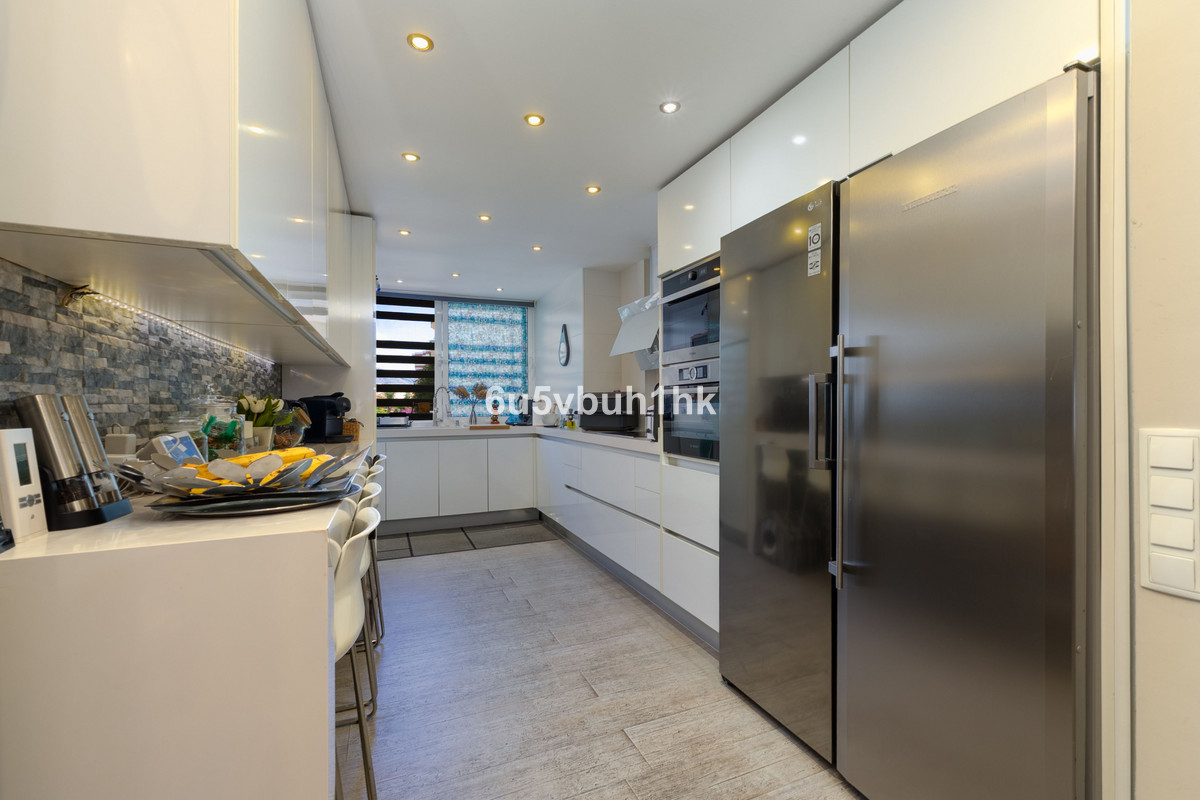 Appartement te koop in Fuengirola | 3 slaapkamers H5384161