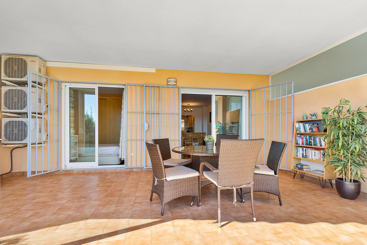 Appartement te koop in Fuengirola | 2 slaapkamers H5388016