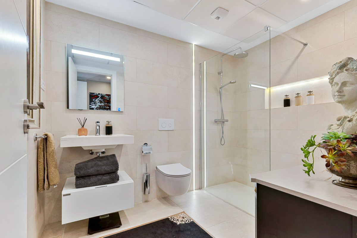 Appartement te koop in Fuengirola | 3 slaapkamers H5388106