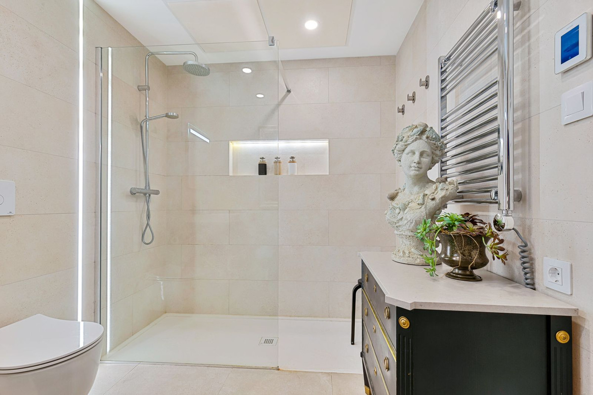 Appartement te koop in Fuengirola | 3 slaapkamers H5388106