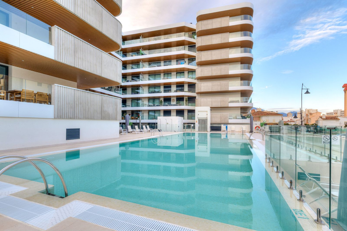 Appartement te koop in Fuengirola | 3 slaapkamers H5388106