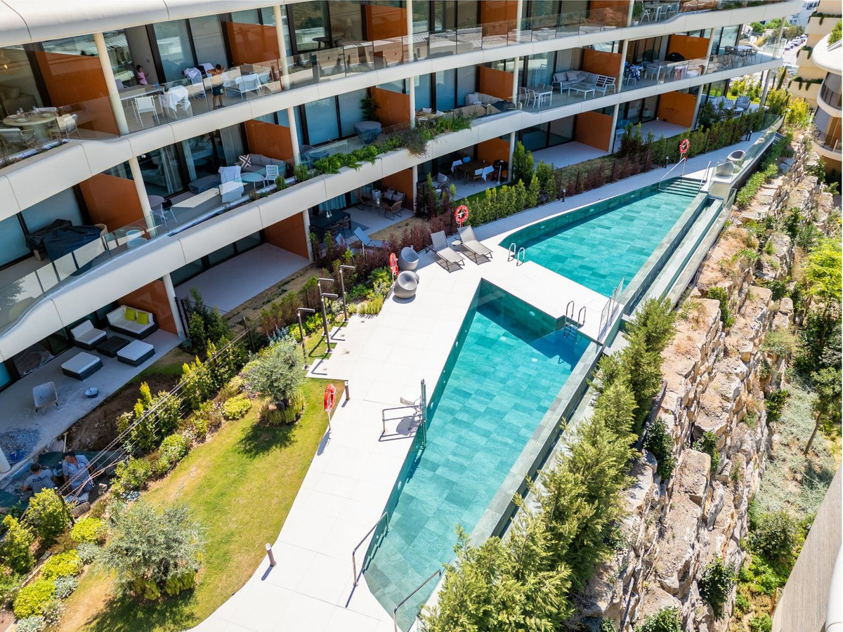 Appartement te koop in Fuengirola | 2 slaapkamers H5388841