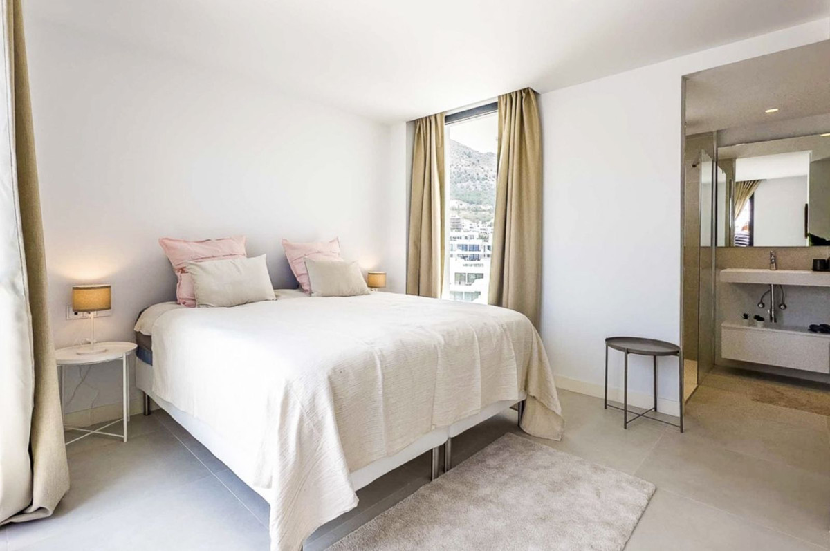 Appartement te koop in Fuengirola | 2 slaapkamers H5389171