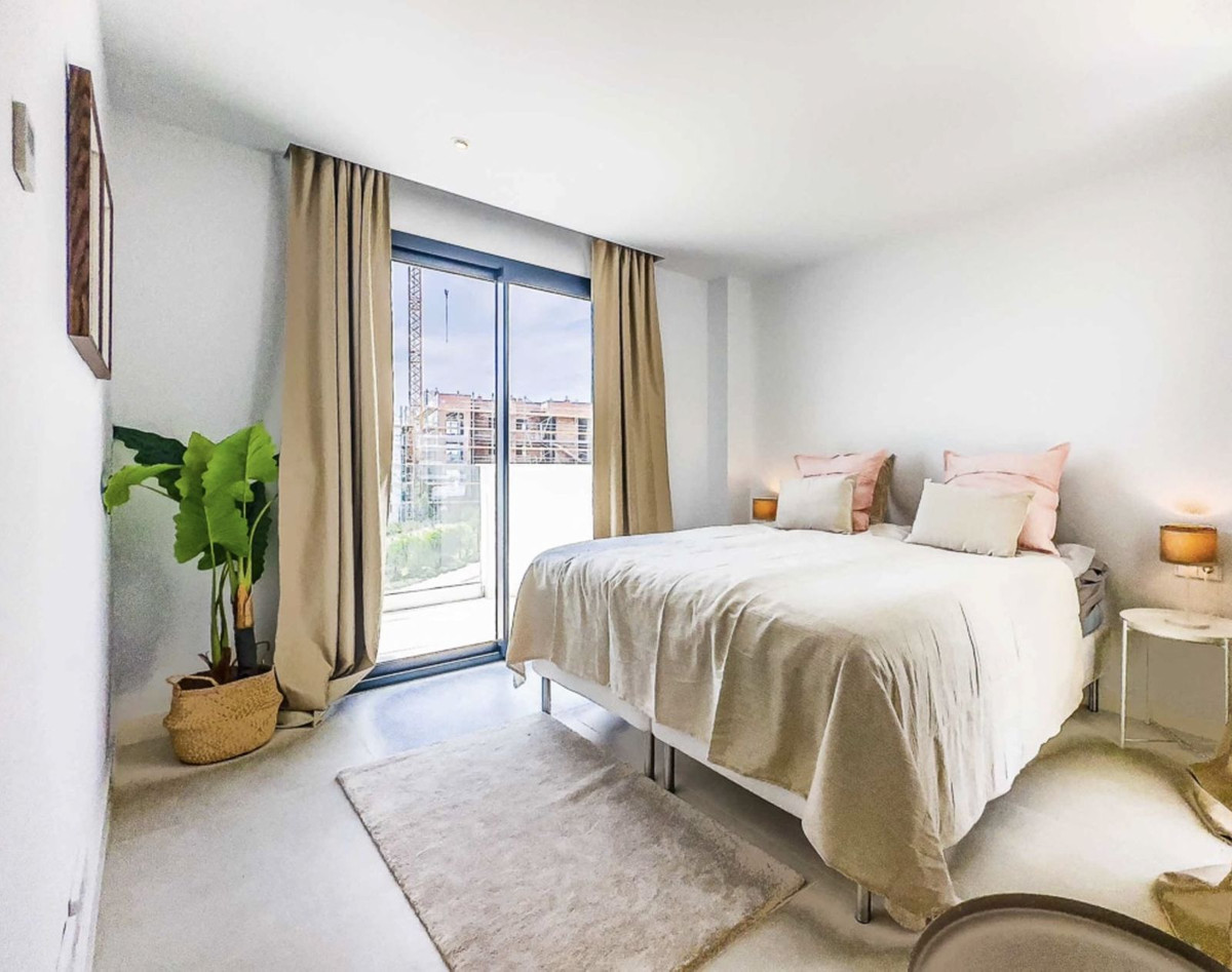 Appartement te koop in Fuengirola | 2 slaapkamers H5389171