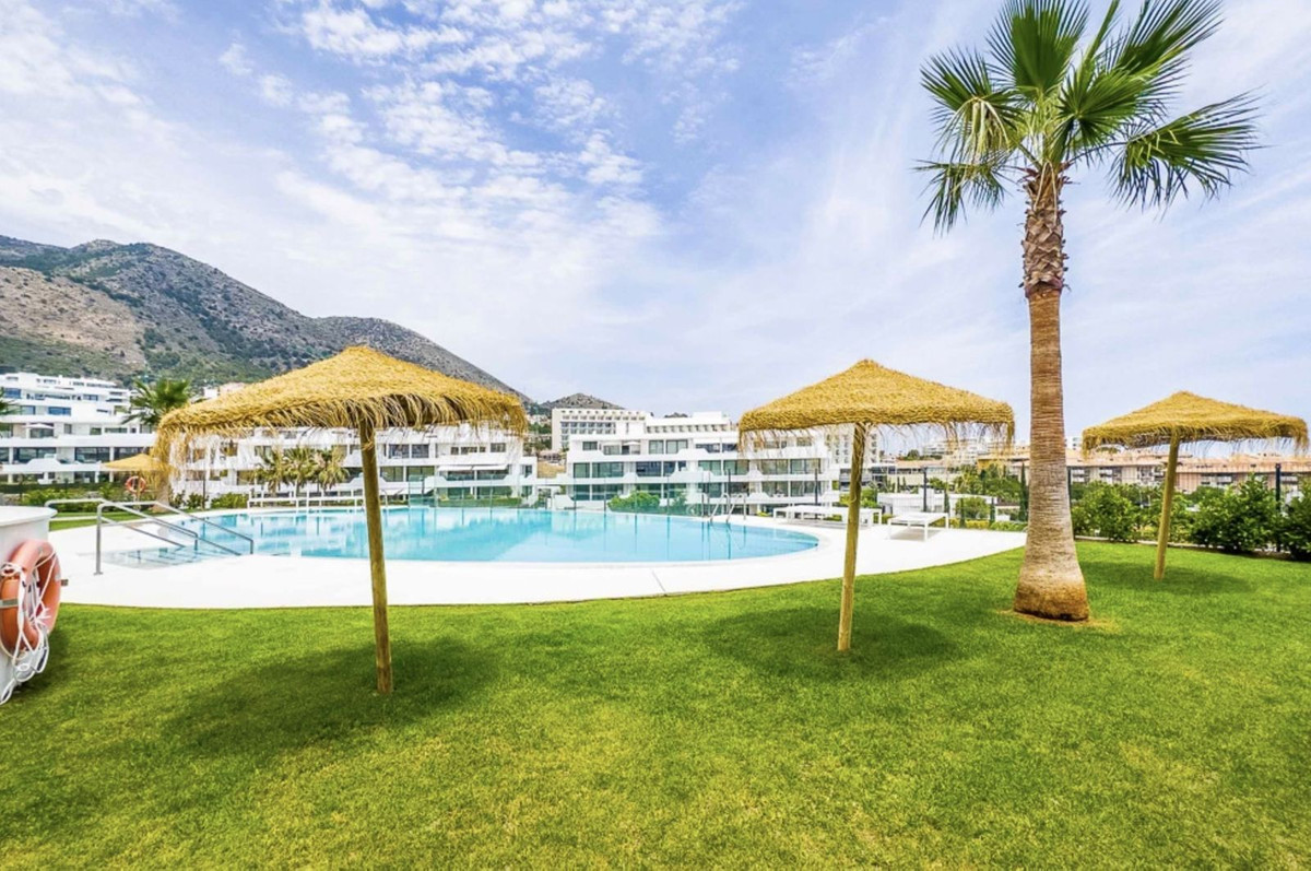 Appartement te koop in Fuengirola | 2 slaapkamers H5389171