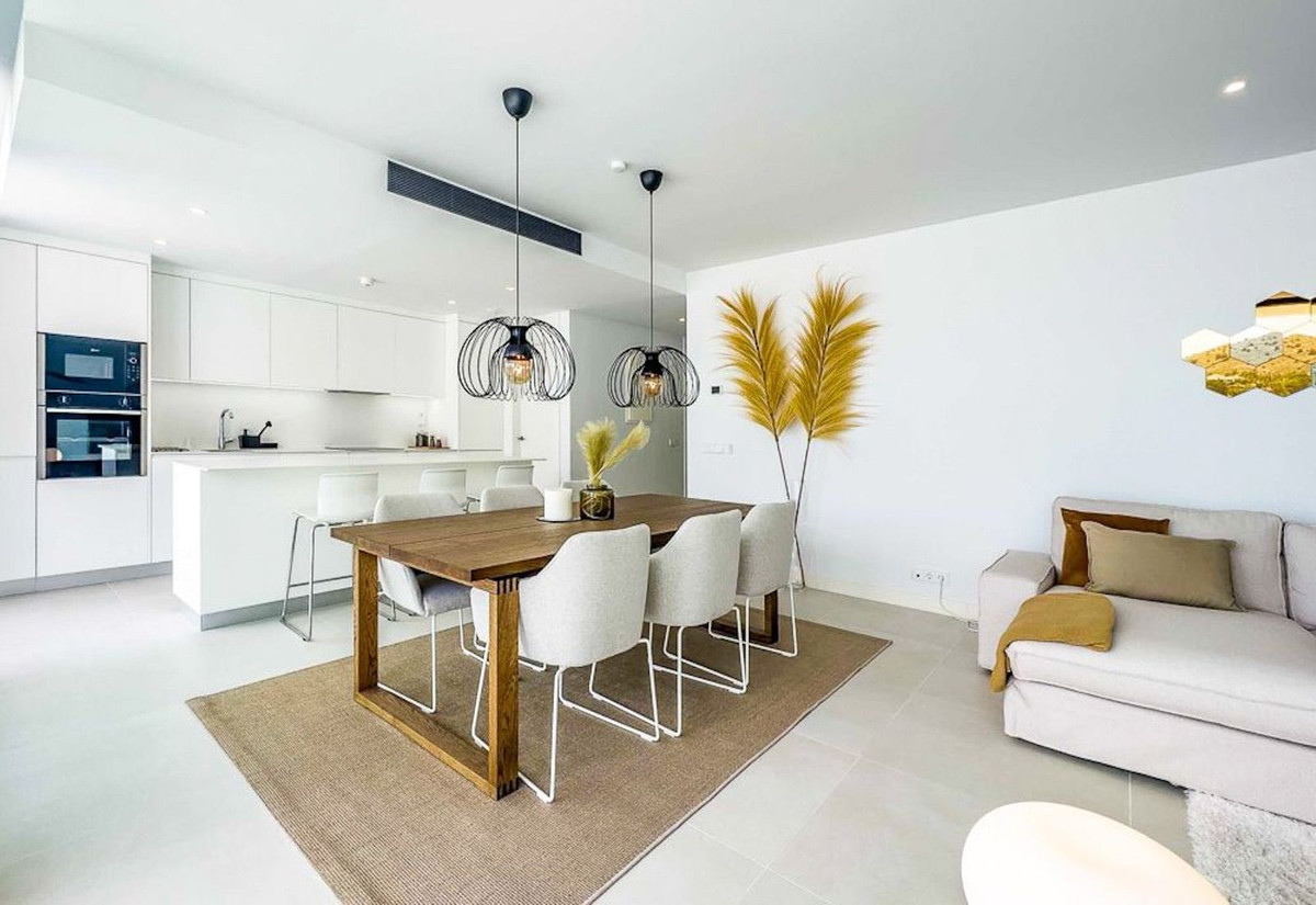 Appartement te koop in Fuengirola | 2 slaapkamers H5389171