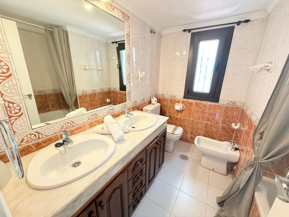 Appartement te koop in Fuengirola | 3 slaapkamers H5389954