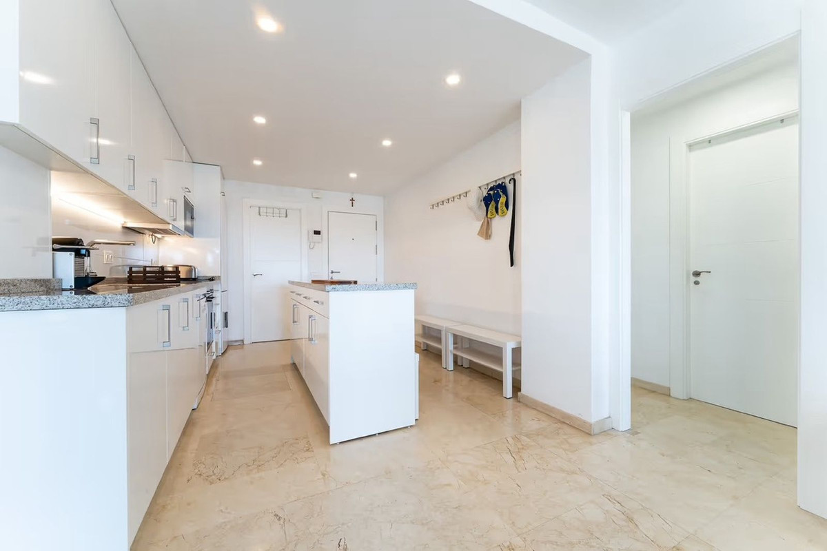 Appartement te koop in Fuengirola | 3 slaapkamers H5391259