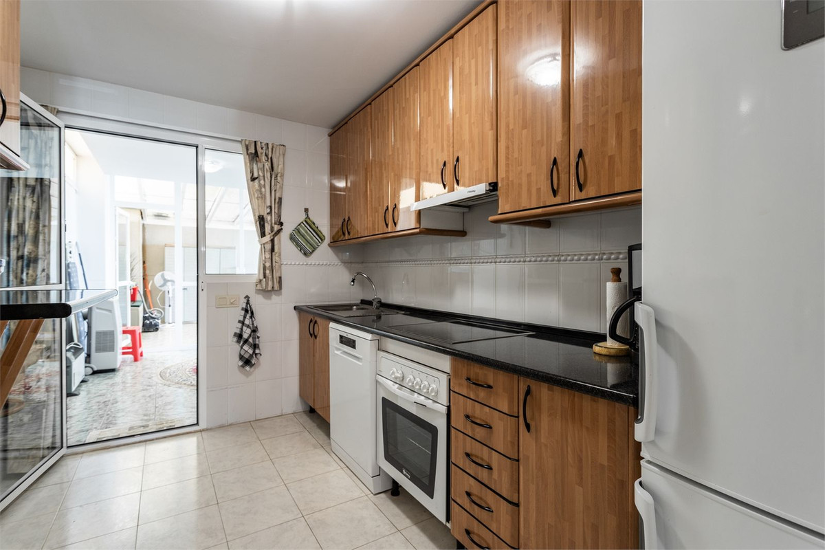 Appartement te koop in Fuengirola | 4 slaapkamers H5392921