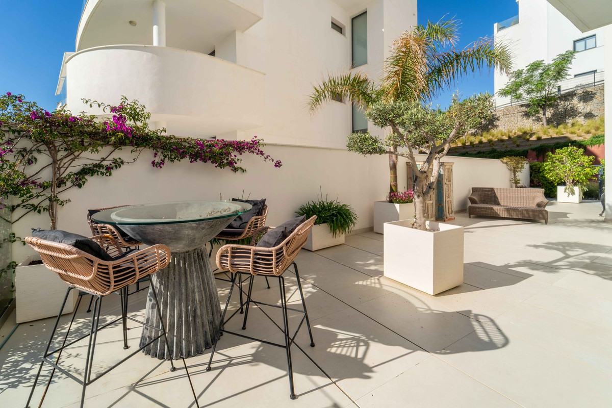 Appartement te koop in Fuengirola | 2 slaapkamers H5393380