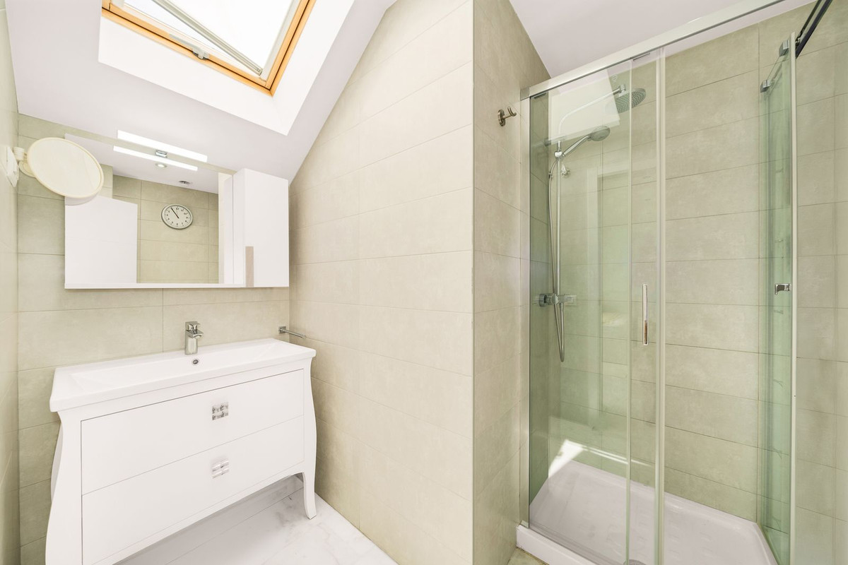 Appartement te koop in Fuengirola | 2 slaapkamers H5393431