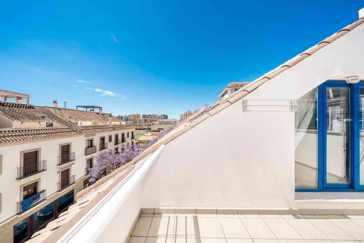 Appartement te koop in Fuengirola | 2 slaapkamers H5393431