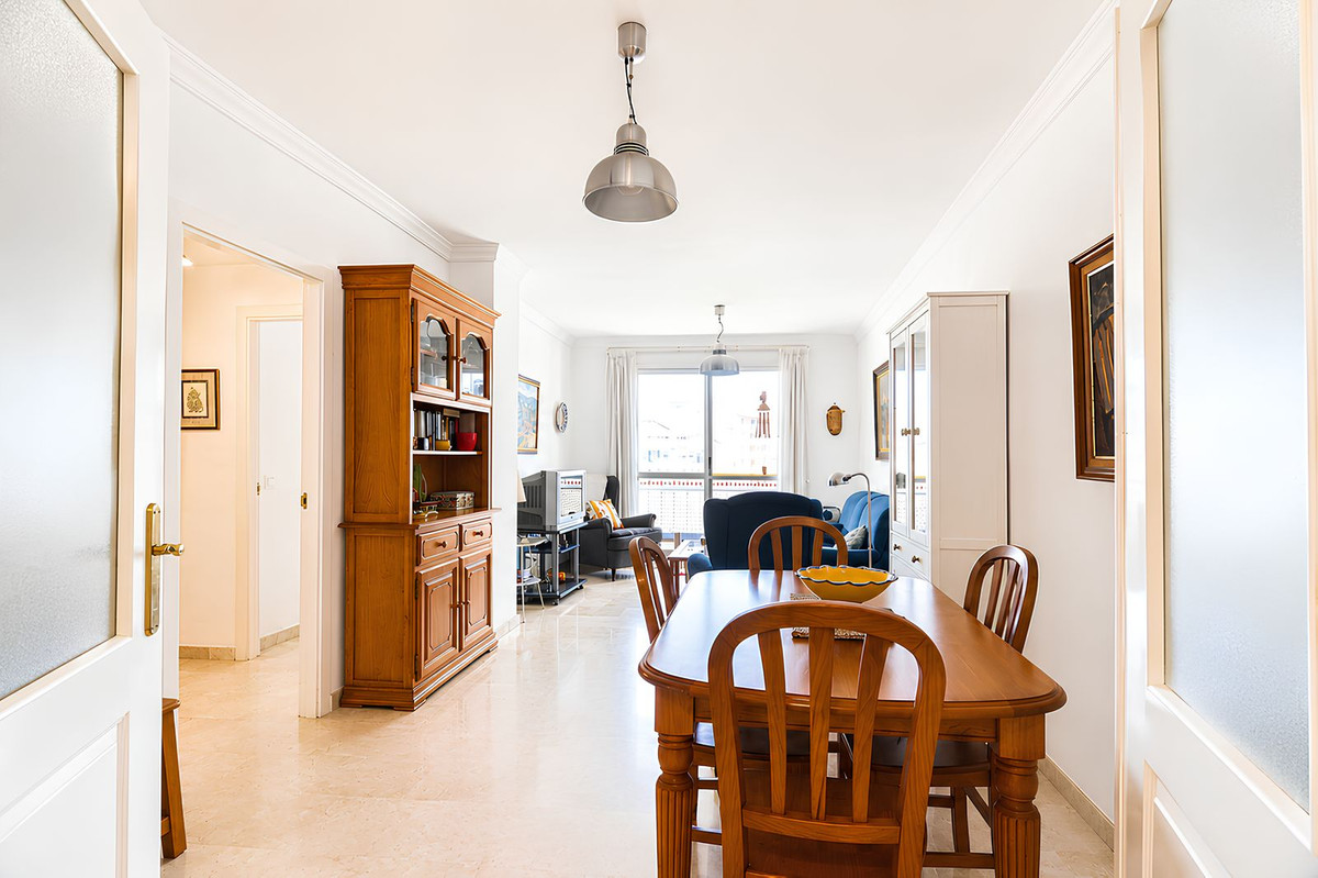 Appartement te koop in Fuengirola | 2 slaapkamers H5394280