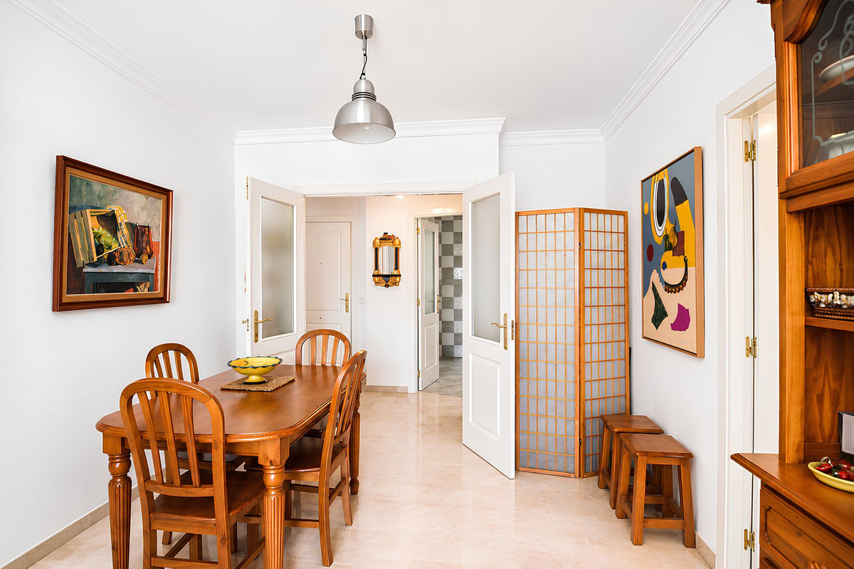 Appartement te koop in Fuengirola | 2 slaapkamers H5394280