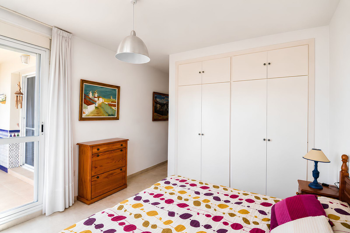 Appartement te koop in Fuengirola | 2 slaapkamers H5394280