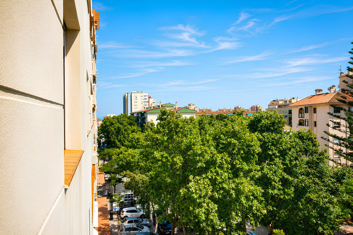Appartement te koop in Fuengirola | 2 slaapkamers H5394280