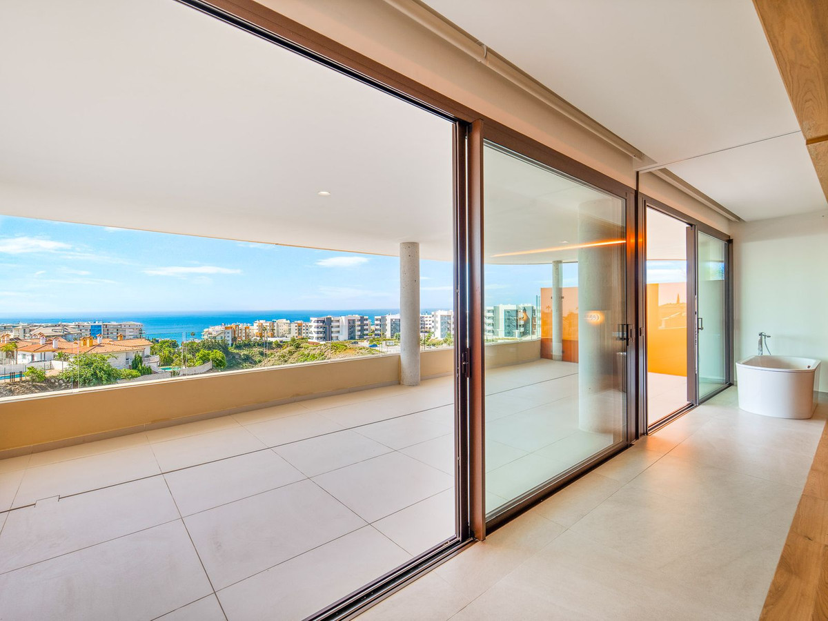Appartement te koop in Fuengirola | 2 slaapkamers H5396527