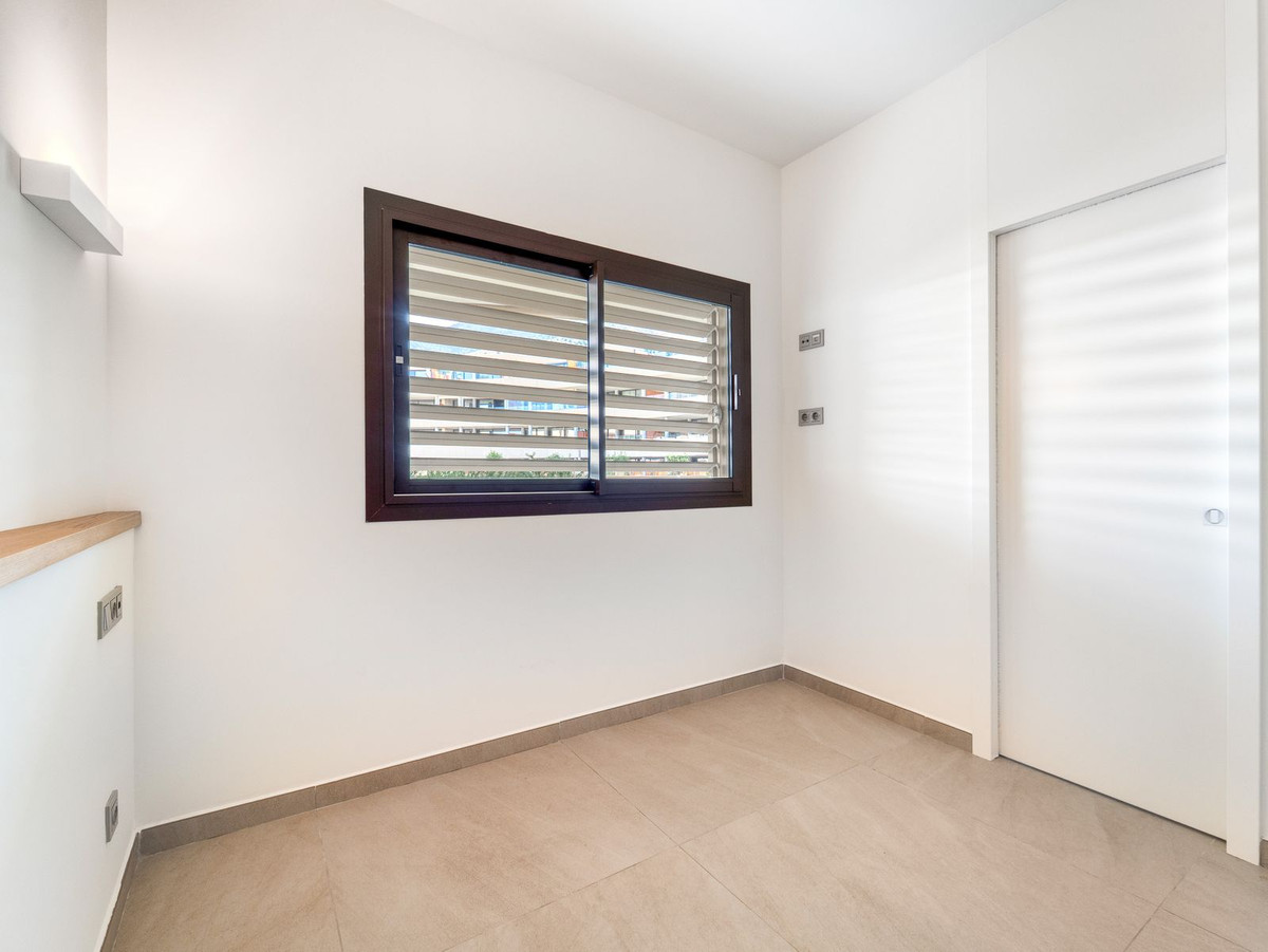 Appartement te koop in Fuengirola | 2 slaapkamers H5396527