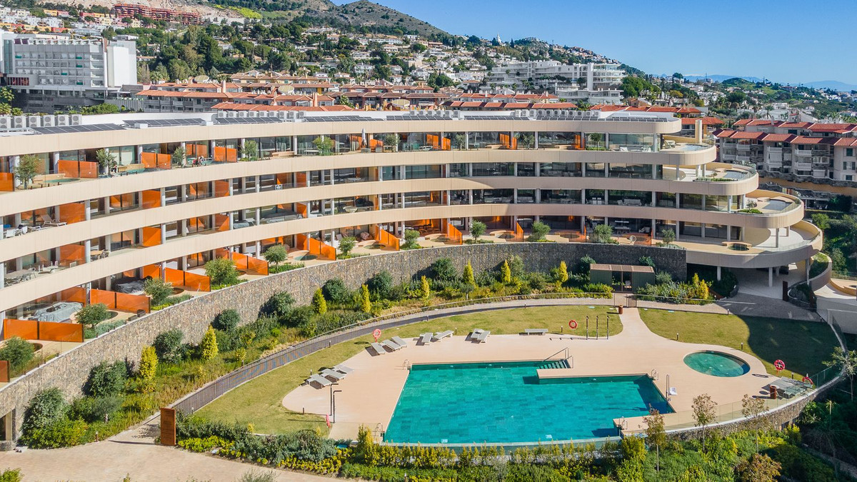 Appartement te koop in Fuengirola | 2 slaapkamers H5396527