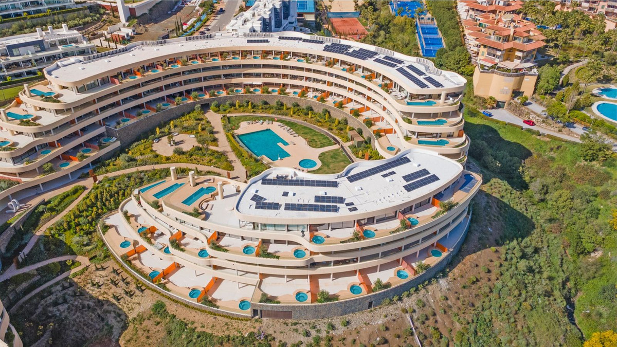 Appartement te koop in Fuengirola | 2 slaapkamers H5396527
