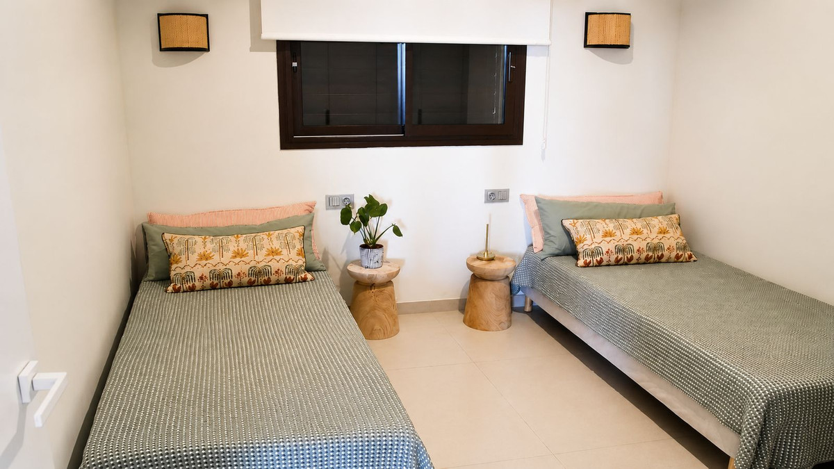 Appartement te koop in Fuengirola | 2 slaapkamers H5397748