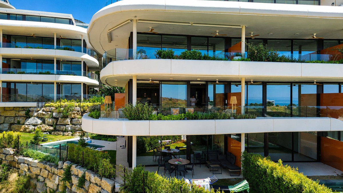 Appartement te koop in Fuengirola | 2 slaapkamers H5397748