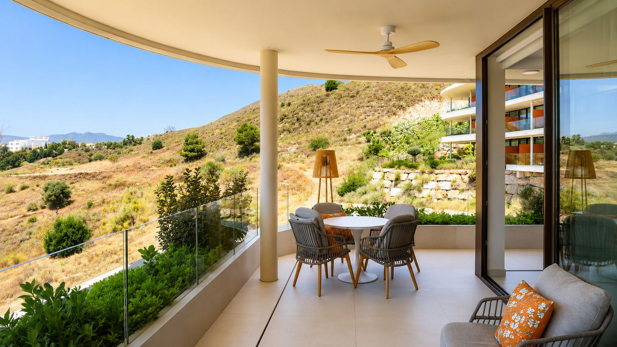 Appartement te koop in Fuengirola | 2 slaapkamers H5397748