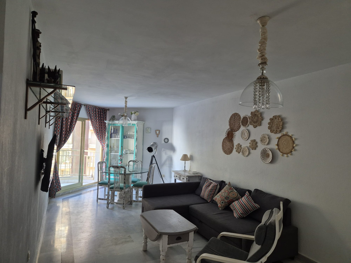 Appartement te koop in Fuengirola | 2 slaapkamers H5397817
