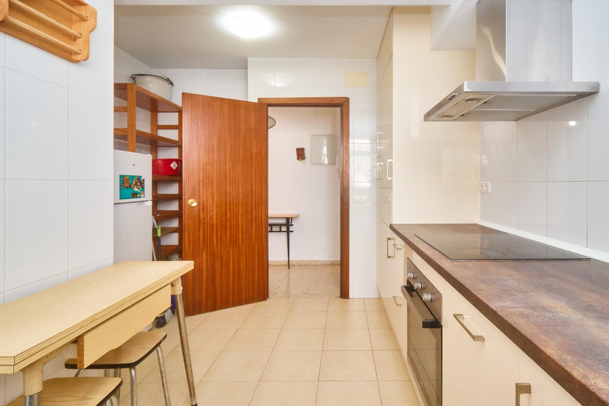 Appartement te koop in Fuengirola | 4 slaapkamers H5398456