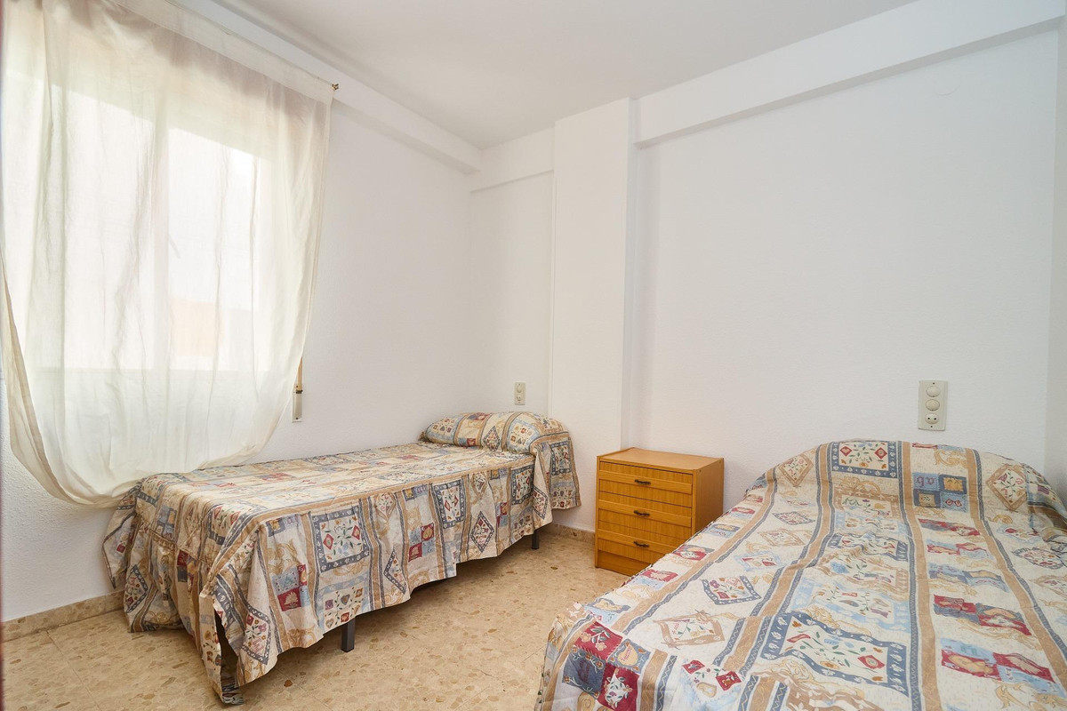Appartement te koop in Fuengirola | 4 slaapkamers H5398456