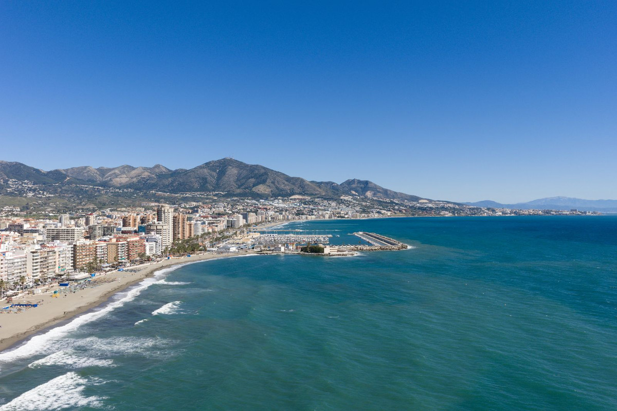Appartement te koop in Fuengirola | 2 slaapkamers H5398648