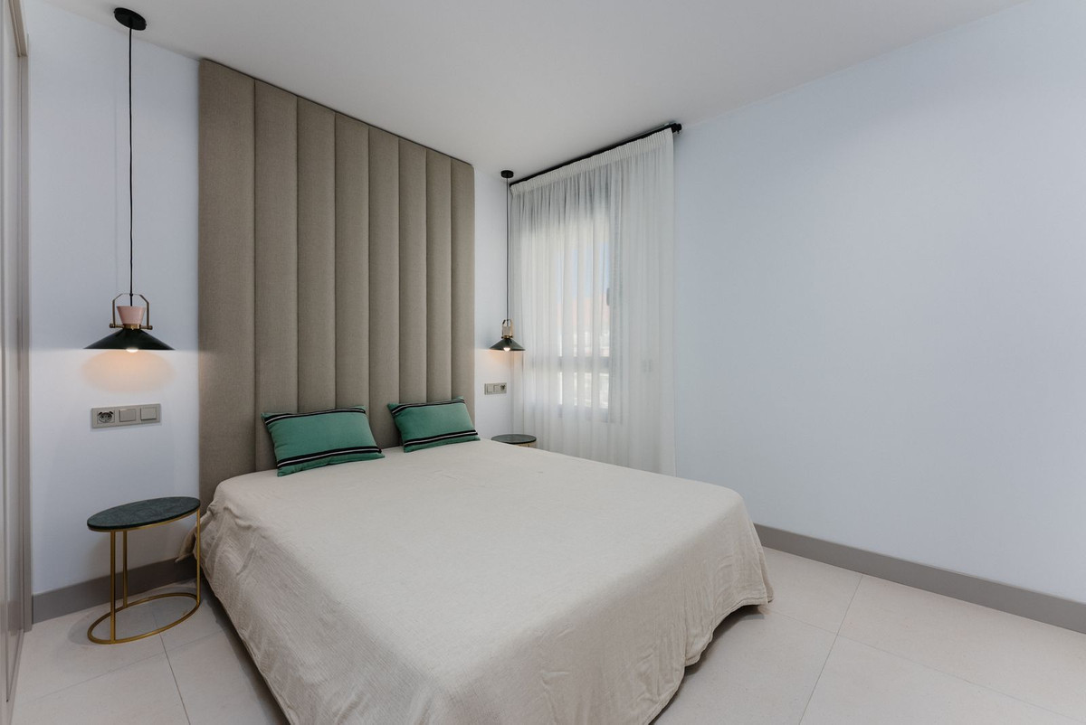 Appartement te koop in Fuengirola | 2 slaapkamers H5398648