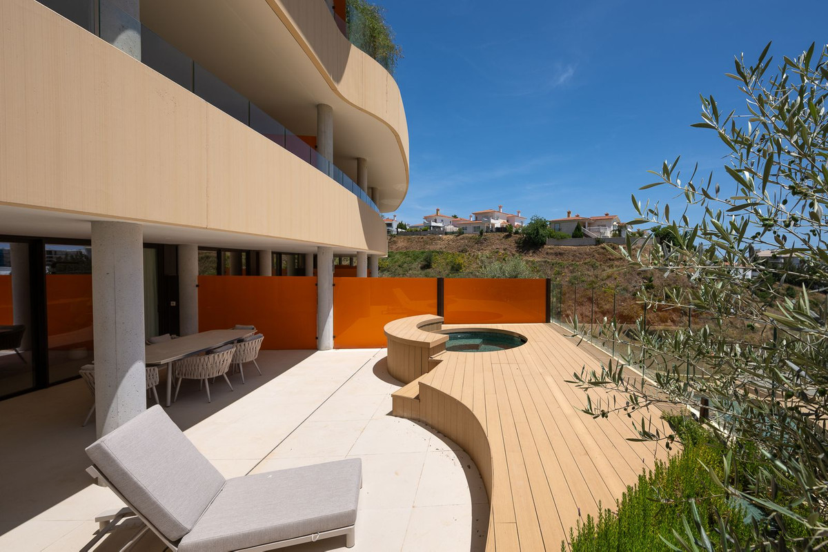 Appartement te koop in Fuengirola | 2 slaapkamers H5399740