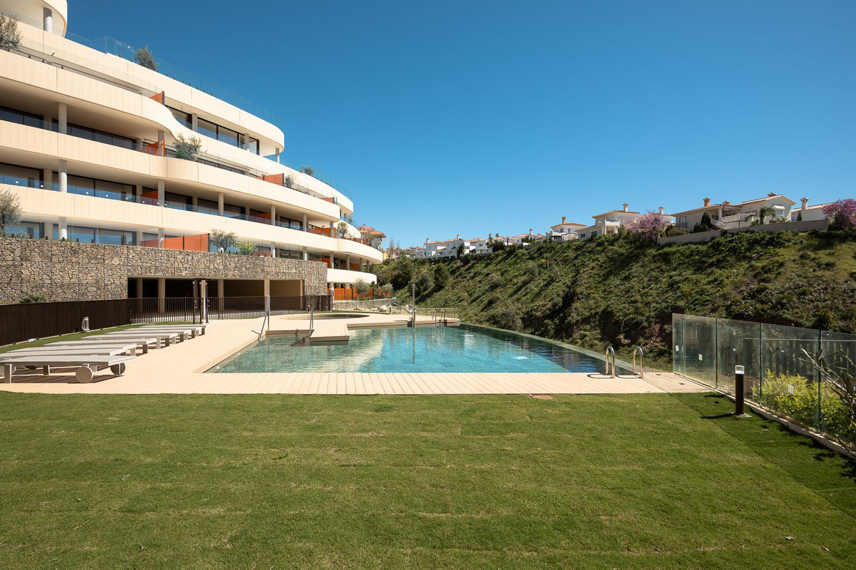 Appartement te koop in Fuengirola | 2 slaapkamers H5399740