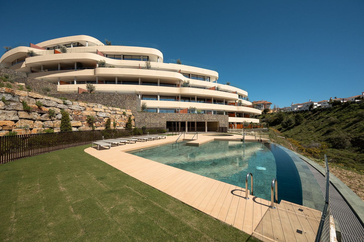 Appartement te koop in Fuengirola | 2 slaapkamers H5399740