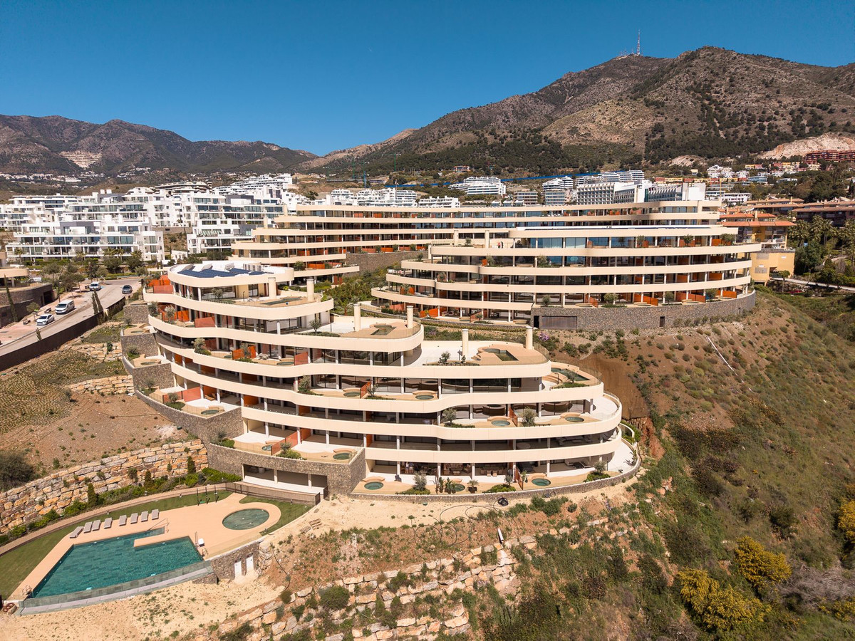 Appartement te koop in Fuengirola | 2 slaapkamers H5399740